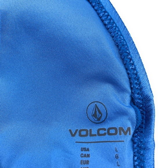 4/$25 Volcom Love Triangle Blue Bikini Top NWT - Picture 4 of 6